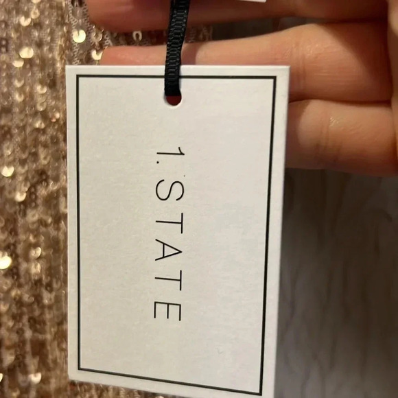 1. State Rose Gold sequined dress size 2 - Picture 8 of 11